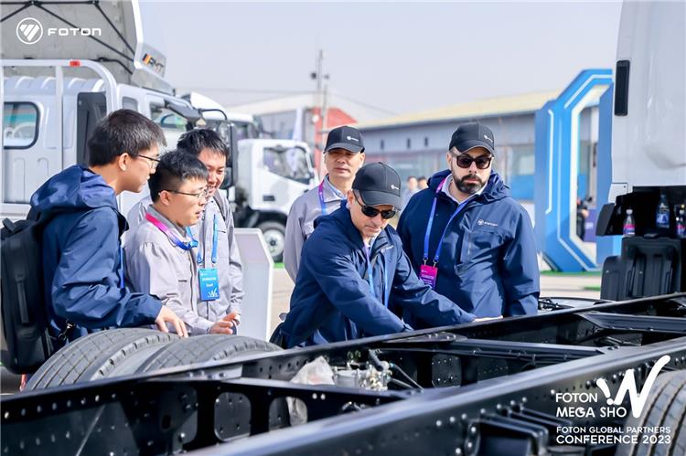 Foton held MEGA SHOW